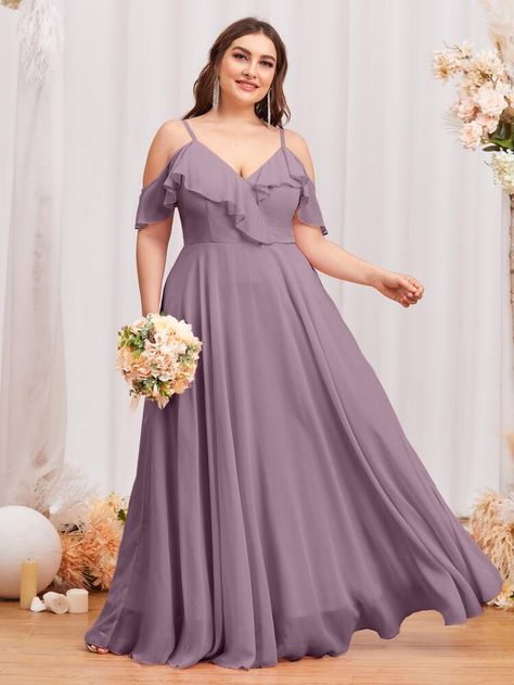 Bridemaid Dress Curvy, Plus Size Bridesmaid Dresses Flattering, Plus Size Bridesmaid Dresses, Plus Size Maid Of Honor Dress, Plus Size Satin Dress, Plus Size Elegant Dresses, Bm Dresses, Prom Dress Plus Size, Plus Size Bridesmaid