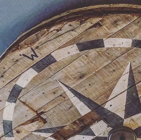 The Suite Shoppe on Instagram: "Best ceiling medallion ever??? We think so! #ceilingmedallion #compass #compassrose #antiquesign #repurposed #basementdesign #avaition #thesuiteshoppe #clevergirl" Rec Room Ideas, Antique Signs, Compass Rose, Ceiling Medallion, Basement Design, Ceiling Medallions, Rec Room, Compass, Room Ideas