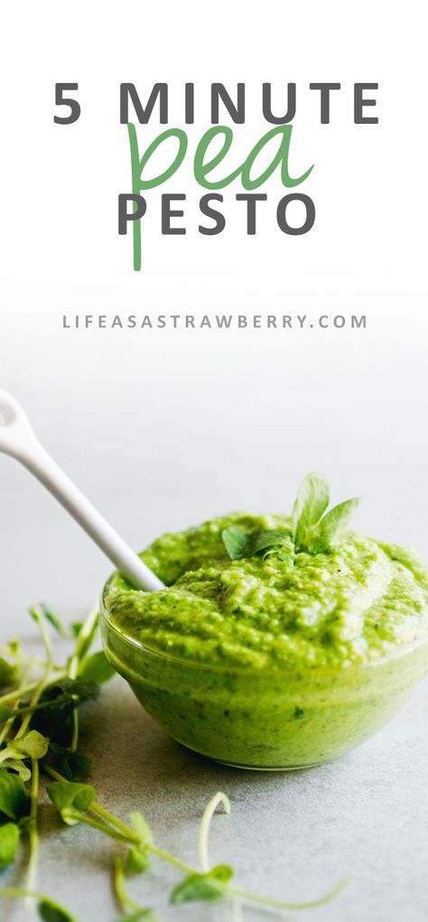 Easy Pesto Recipe, Pesto Uses, Healthy Pesto, Fish Pasta, Creamy Pesto Sauce, Creamy Peas, Fresh Peas, Pea Shoots, Pea Pesto