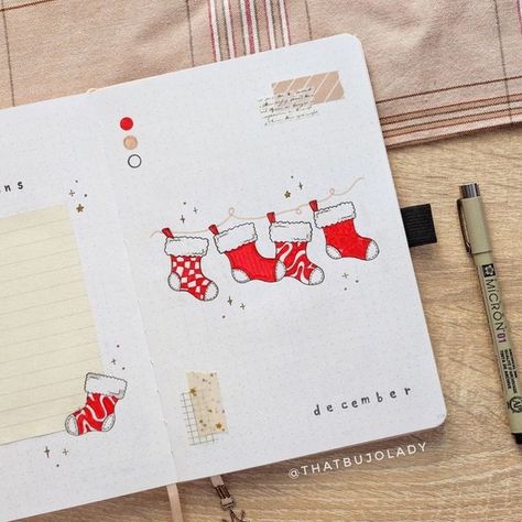 December Cover Page, Bullet Journal Christmas, December Bullet Journal, Bullet Journal Monthly Spread, Diy Photo Book, Bullet Journal Ideas Templates, Bullet Journal Cover Ideas, Bullet Journal Paper, Bulletin Journal Ideas