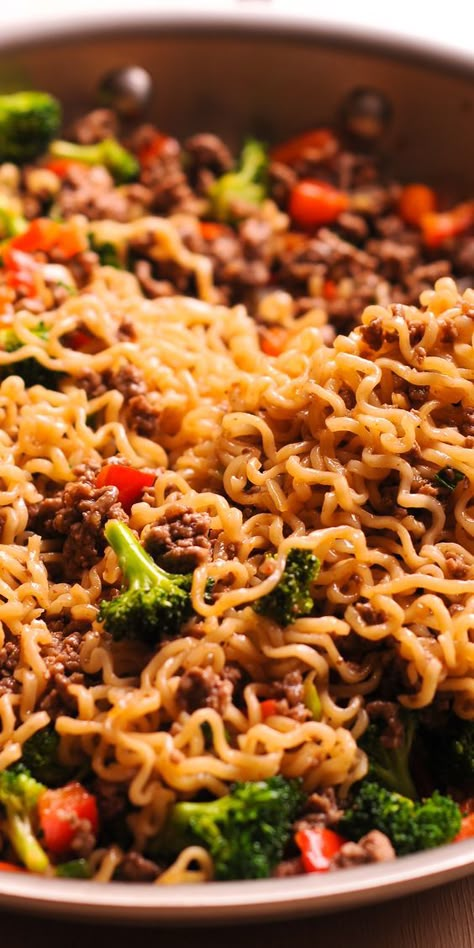 Ground Beef Ramen, Healthy Ramen Noodle Recipes, Beef Ramen Noodle Recipes, Beef Ramen Noodles, Broccoli Ramen, Healthy Ramen Noodles, Ramen Noodles Recipe, Healthy Ramen, Noodles Stir Fry