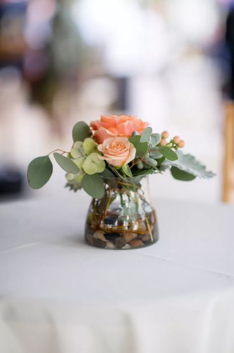 Mini Table Centerpiece, Small Cocktail Table Centerpieces, Eucalyptus Cocktail, Aqua Wedding Colors, Cocktail Table Centerpieces, Simple Floral Centerpieces, Small Table Centerpiece, Small Floral Arrangements, Small Flower Arrangements