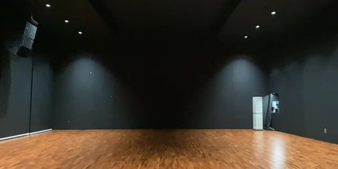 Hybe Practice Room Background, Hybe Dance Practice Room, Hybe Practice Room, Gmeet Background, Kpop Visualization, Studio Dance Room Kpop, Google Meet Background, Meet Background, Dance Practice Room