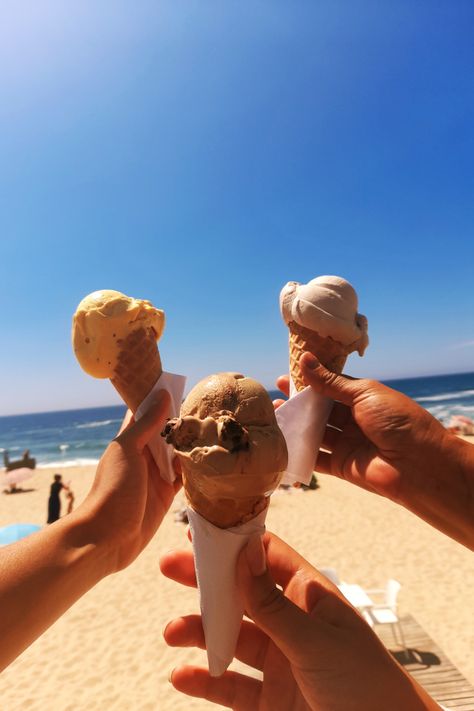 Ice Cream In Summer Aesthetic, Summer Vibes Ice Cream, Summer Feeling Aesthetic Beach, Ice Cream Aesthetic Summer, Beach Ice Cream Aesthetic, Ice Cream At The Beach Aesthetic, Summer Aesthetic Ice Cream, Ice Cream Beach Aesthetic, Cocoa Beach Aesthetic