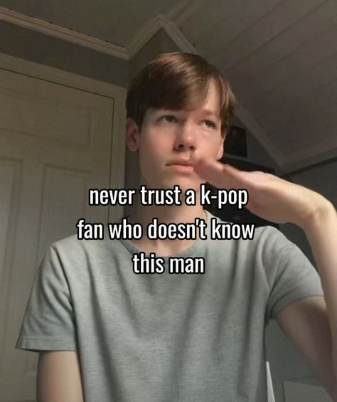 Kpop Whispers, Fandom Kpop, Pop Memes, Savage Kids, Chuck Norris, Funny Face, Kid Memes, Very Funny Pictures, Kpop Entertainment