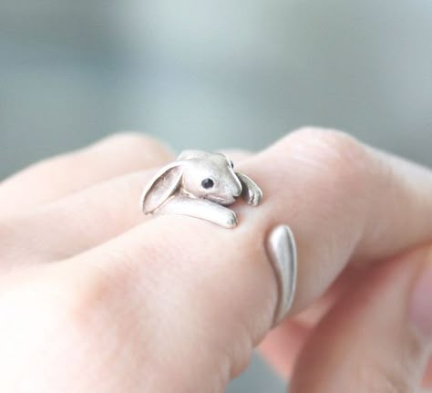 I: Rabbit Ring Bunny Ring Adjustable Ring Everyday by petitformal, $9.00 Bunny Ring, Rabbit Ring, Weird Jewelry, Smaragd Ring, Florida Fashion, Ring Everyday, Everyday Ring, Everyday Rings, Funky Jewelry