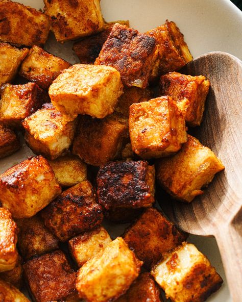 Crispy Marinated Tofu, Crispy Tofu Oven, Best Tofu Recipes Crispy, Pan Seared Tofu, Tofu Croutons, Crunchy Tofu, Tofu Crispy, Roasted Tofu, A Couple Cooks