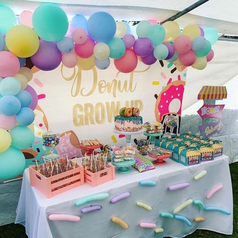 Donut grow up | CatchMyParty.com Donut Grow Up Diy Decorations, Donut Grow Up First Birthday Decorations, Donut Grow Up Birthday Party, Donuts Birthday Party, Donut Birthday Party Decorations, Donuts Birthday, Donut Party Decorations, Donut Theme Party, Pretty Breakfast