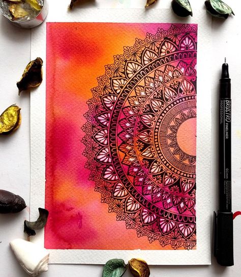 Richa S on Instagram: “Learn the beautiful art of watercolour mandala.. :: :: All you need to know about my Online MANDALA CLASSES Whether you are beginner or…” Watercolour Mandala, Watercolor Mandala, Easy Mandala Drawing, Mandala Art Therapy, Simple Mandala, Doodle Art Drawing, Mandala Design Pattern, Mandala Art Lesson, Sharpie Art