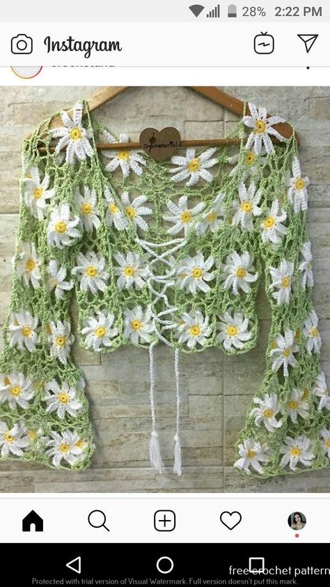 crochet top pattern Crochet Sweater Design, Beau Crochet, Gilet Crochet, Crochet Crop Top Pattern, Crochet Ladies Tops, Crochet Summer Tops, Crochet Fashion Patterns, Crochet Flower Tutorial, Crochet Cardigan Pattern