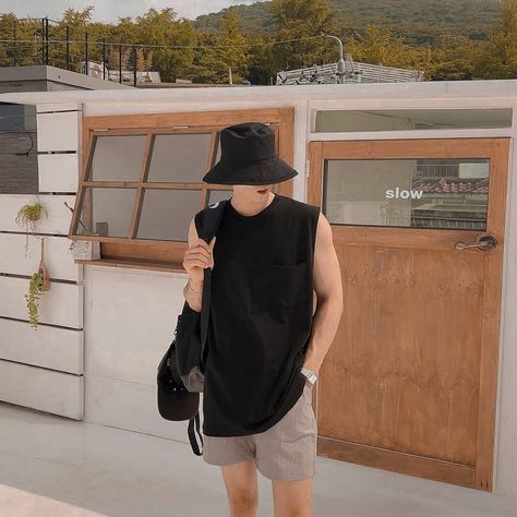 Summer Outfits Asian Men, Asian Summer Outfits Men, Korean Men Summer Outfit, Adidas Summer Outfit, Korean Casual Outfits Men, Korean Summer Outfits Men, Korean Street Fashion Men, Beach Outfit Men, Asian Men Fashion