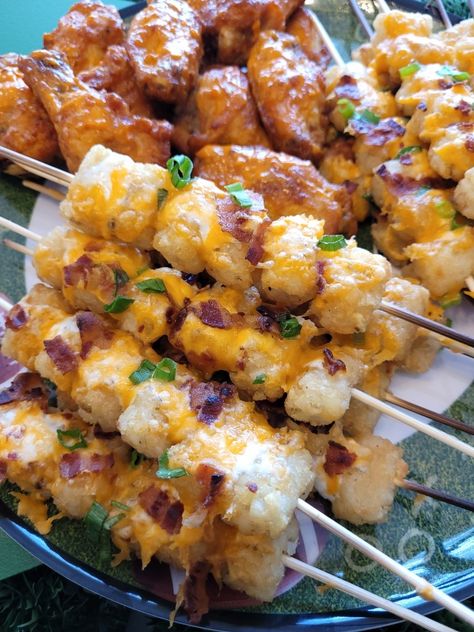 Loaded Tater Tot Skewers - The Good Wives Blog Ranch Sour Cream, Tater Tot Skewers, Brunch Finger Foods, Loaded Tater Tot, Food Skewers, Loaded Tater Tots, Starting A Food Truck, Food Truck Menu, Food On Sticks