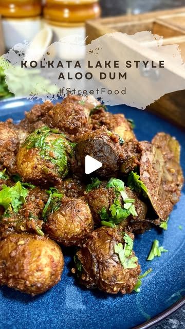 The Excited Cook & Traveller on Instagram: "Kolkata lake style aloo dum 🌿  And this recipes belongs to the streets of kolkata. In Kolkata, most of the puchkawalas also sell this aloo dum that’s spiced up with freshly roasted masalas, soured with tamarind and amped up with a ton of green chillies.   Let’s see the recipe.  Ingredients  (For the spice mix)  1 tsp cumin seeds 1 tsp coriander seeds 1/2 tsp fennel seeds 3-4 dry red chillies 1/2 star anise 5-6 black peppercorns  1/2 tsp rock salt 1/4 tsp hing 1/3 cup water  (To boil the potatoes) 15-20 baby potatoes 1 ltr water  1/2 tsp salt  (For aloo dum) 3-4 tsp mustard oil  Boiled baby potatoes  1/4 tsp turmeric powder 1/2 tsp Kashmiri red chilli powder 2 bay leaves 1 tsp ginger, grated 2 green chillies, chopped 1 onion, chopped 2 tomatoes, Dum Aloo Recipe Punjabi, Streets Of Kolkata, Dum Aloo Recipe, Aloo Dum, Boiled Baby Potatoes, Dum Aloo, Aloo Recipe, Aloo Recipes, Lake Style