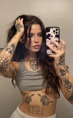 Tattooed Girl Aesthetic, Tattoo Aesthetic Girl, Brooke Markhaa, Heavily Tattooed Women, Tatted Girl, Tattooed Female, Lady Aesthetic, Girl With Tattoos, Women With Tattoos