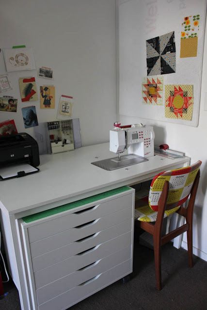 Melltorp to Sewing Desk - IKEA Hackers Sewing Desk, Ikea Drawers, Sewing Machine Tables, Ikea Ideas, Table Ikea, Sewing Spaces, Sewing Machine Table, Ikea Table, Ikea Desk