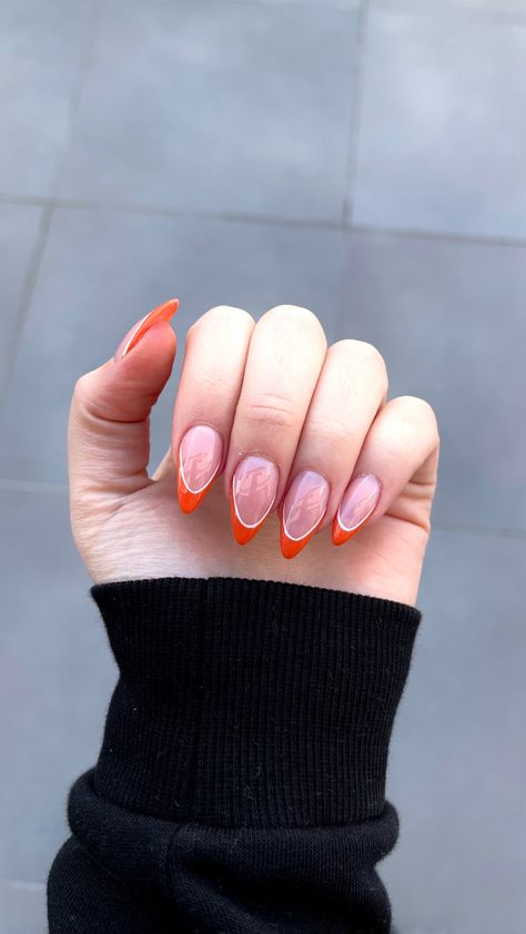 Fall Almond Nails Ideas Orange, Orange And White Almond Nails, Cute Simple Orange Nails, White And Orange French Tip Nails, Nails For Orange Dress, Simple Orange Nails, Navy And Orange Nails, Orange White Nails, White And Orange Nails