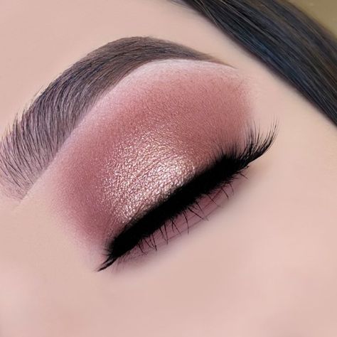 Pink Nude Eyeshadow Looks, Nude Pink Makeup Looks, Makeup Violet, Bridesmaids Makeup, Pink Eyeshadow Look, Wedding Eye Makeup, Prom Eye Makeup, Pink Eye Makeup, Violet Voss