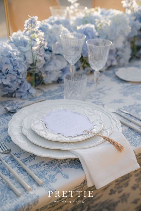 Luxury Blue And White Wedding Table Ideas With Wedding Menu Cards |Explore Alyssa & Marcelo's breathtaking luxury destination wedding at Palácio Nacional de Queluz, Portugal, featuring elegant wedding stationery design with unique wedding aesthetic. Discover wedding menu cards and wedding table decorations. Elevate your dream wedding with Prettie Wedding Design. Get in touch now at prettie.pt to create your elegant wedding invitation & day of wedding stationery. French Blue Wedding, Chinoiserie Wedding, Blue Table Settings, Stationery Aesthetic, Baby Blue Weddings, Blue White Weddings, Enchanting Wedding, Blue Bridal Shower, Light Blue Wedding