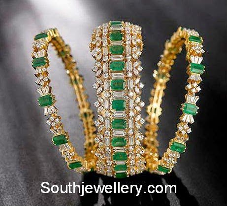 Emerald Diamond Bangles, Emerald Bangles, Diamond Bangles, Diamond Necklace Designs, Bridal Bangles, Bangles Jewelry Designs, Diamond Jewelry Designs, Gold Bangles Design, Gold Jewellery Design Necklaces