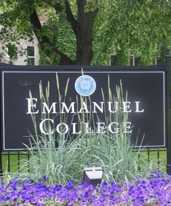 Emmanuel College, Boston,MA   My daughter went there. She knew it was the place for her the minute she walked in the door. Emmanuel College Boston, Emmanuel College, College Writing, Boston College, College Application, Dirty Water, Class Of 2020, Boston Ma, The School