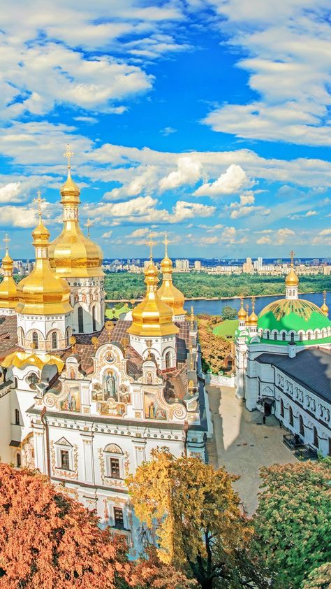 Ukraine Beautiful Places, Ukraine People, Ukraine Culture, Ukraine Aesthetic, Most Beautiful Churches, Ukraine Travel, Ukraine Cities, Popular Places, Kyiv Ukraine