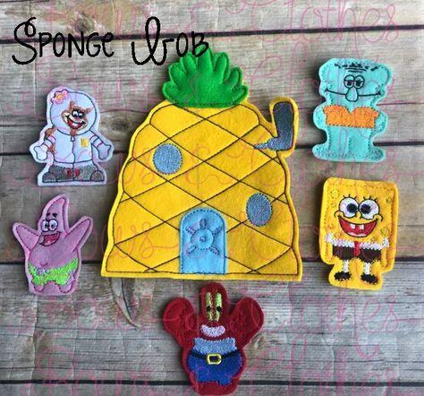 Spongebob Christmas, Baby Quiet Book, Cartoon Tiger, Sponge Bob, Finger Puppets, Spongebob Squarepants, Quiet Book, Stuffed Animal Patterns, Felt Crafts