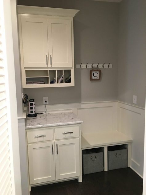 Mud Room Countertop, Drop Zone With Countertop, Mudroom Countertop, Drop Zone Ideas Mud Rooms, Drop Zone Entryway, Diy Drop Zone, Drop Zone Ideas Entryway, Entryway Drop Zone, Drop Zone Ideas