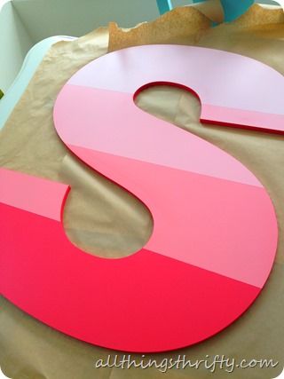 How to Paint Ombre Stripes EASILY!                                                                                                                                                                                 More Wood Letter Painting Ideas, Wood Letters Decorated, Wooden Letter Ideas, Painted Wood Letters, Wooden Letters Decorated, Painted Initials, Painting Wooden Letters, Letter Decor, Letter Decoration