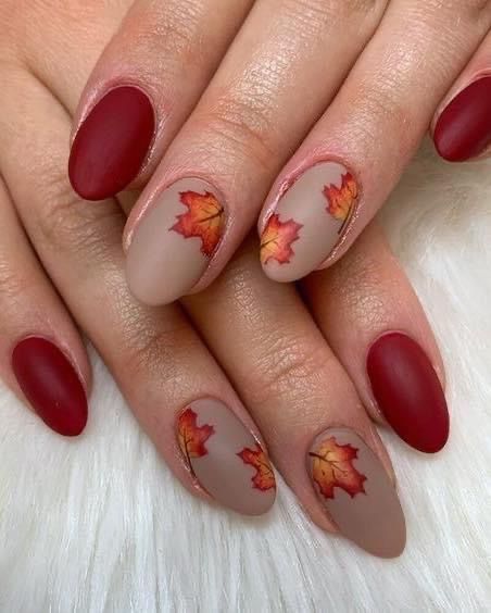 Nails Inspiration Red, Maple Leaf Nail Art, Leaf Nail Art, Fall Leaves Nail Art, Nails Holiday, Simple Fall Nails, Fall Gel Nails, Fall Nail Art Designs, Cute Simple Nails