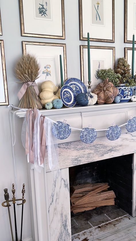 Blue and white pumpkin banner!! Blue White Fireplace, Southern Blue And White Decor, Blue Fall Home Decor, Blue White And Brown Living Room, Blue And White Living Room Decor, Blue And White Fall Decor Ideas, Grandmillennial Fall Decor, Fall Decor Grandmillenial, Grand Millennial Fall Decor