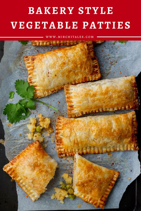 These Pakistani bakery style vegetable patties or vegetable puffs are a perfect tea time snack with a spicy potato and peas filling encased in crispy flaky puff pastry. Potato Puff Pastry, Vegetable Patties, Vegetable Jalfrezi, Eid Recipes, Potato Puffs, Iftar Recipes, Popular Snacks, Vegetable Curry, Tea Time Snacks