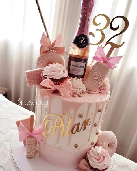 Female 50th Birthday Cake, Liquor Cakes, 21st Cakes, 40th Birthday Cake For Women, Wine Bottle Cake, Liquor Cake, 18th Cake, 40th Cake, Bottle Cake