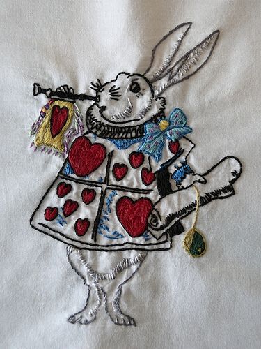 Alice In Wonderland Gifts, Embroider Ideas, Christmas Card Illustration, Fair Isle Knitting Patterns, Textiles Projects, Embroidery Transfers, Baby Embroidery, Sewing Embroidery Designs, Hand Embroidery Art