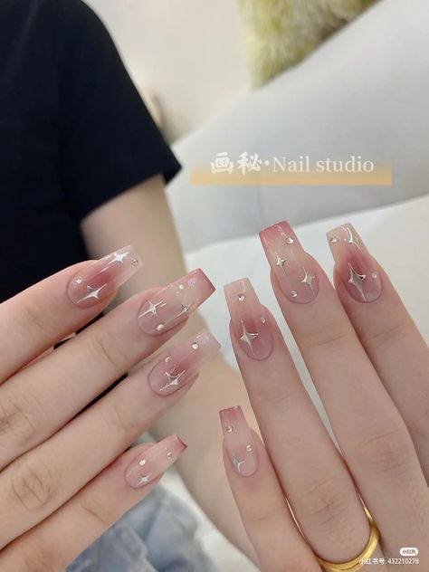 K Pop Idol Nails, Sunny Disposition, Dresses Linen, Asian Nails, Blush Nails, Pretty Gel Nails, Soft Nails, Jelly Nails, Linen Shirts