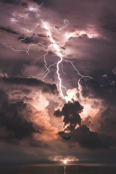 Jorgen Von Strangle, Clouds And Lightning, Lightning Sky, Thunderstorm Clouds, Lightning Photos, Storm Wallpaper, Lightning Photography, Thunder And Lightning, Lightning Storm