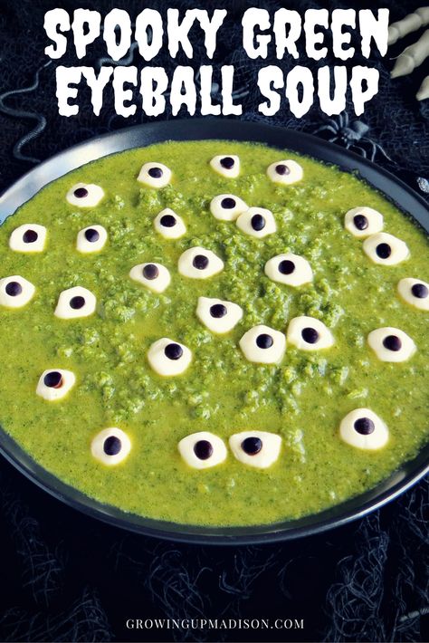 Spooky Green Eyeball Soup - AnnMarie John Spooky Soup, Soups Ideas, Halloween Soup, Halloween Bunco, Bunco Ideas, Soup Ideas, Halloween Party Treats, Green Soup, Spinach Soup