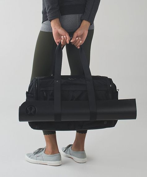 The Over-Packer: Lululemon Urban Warrior Duffel