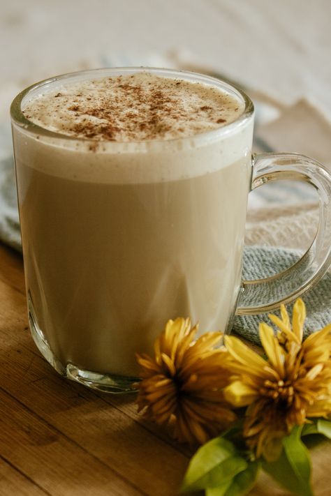 How To Roast Dandelion Root, Caffeine Free Lattes, Roasted Dandelion Root Tea Recipes, Dandelion Root Coffee Recipe, Dandelion Coffee Recipe, Dandelion Root Coffee, Healthy Latte Recipe, Dandelion Tea Recipe, Roasted Dandelion Root Tea