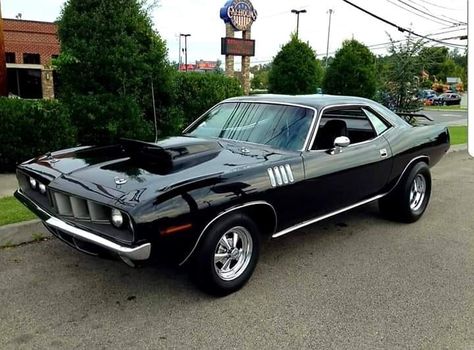 71 CUDA Plymouth Muscle Cars, Hemi Cuda, Old Muscle Cars, Dodge Muscle Cars, Auto Retro, Mopar Muscle Cars, Vintage Muscle Cars, Mopar Cars, Plymouth Barracuda