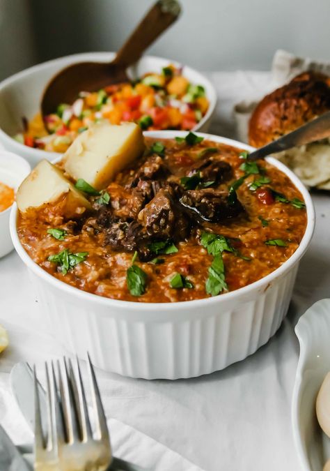 This Bhukarian Jewish Meaty Rice Dish is the Crockpot Meal You Need | The Nosher Bucharian Recipes, Healthy Jewish Recipes, Kosher Dinner Recipes, Winter Mediterranean Recipes, Brisket In Instant Pot, Biblical Recipes, Brisket In Air Fryer, Reheat Brisket, Brisket In Oven