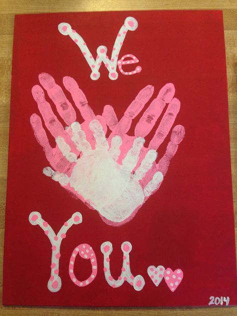 Hand Print Art, Valentines Bricolage, Baby Art Projects, Valentine's Day Crafts For Kids, Valentine Crafts For Kids, Diy Father's Day Gifts, Diy Gifts For Kids, Handprint Crafts, Valentines Art