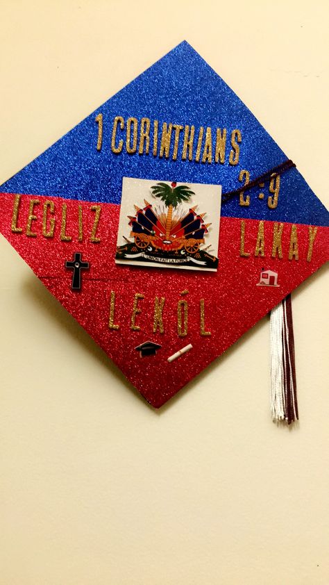 Haitian Flag Graduation Cap DIY  I can’t believe I did this cap by myself I was so nervous because I thought it would turn out bad 😭 Haitian Flag Clothing, Flag Graduation Cap, Graduation Cap Diy, School Bag Organization, Haiti History, Diy Flag, Graduation Cap Decoration Diy, Haiti Flag, Haitian Flag