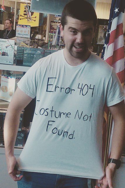 Puns Halloween Costumes, Easy Halloween Costumes For Men Guys, Easy Ideas For Halloween Costumes, Easy Costumes For Men Last Minute, Diy Men Costumes Halloween, Lazy Halloween Costumes For Men, Diy Guy Costumes Halloween, Simple Men Halloween Costumes, Easy Costume Ideas Men