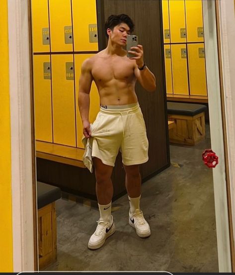 Aesthetic Male Physique, Asian Men Workout, Indian Gym Boy, Brandon Chai, Asian Abs Aesthetics Male, Boy Sixpack Mirror, People References, Handsome Asian Men, Gmmtv Actors