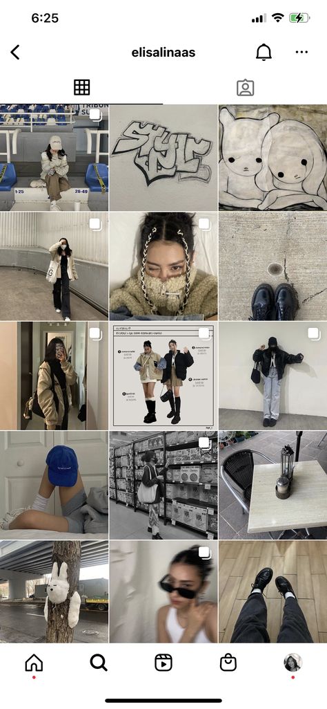 Douyin Instagram Feed, Public Instagram Account Ideas, First Ig Post Ideas, How To Take Instagram Photos, White Theme Instagram, Ig Profile Pic Ideas, Black And White Instagram Feed, Ig Feed Ideas Aesthetic, Instagram Color Scheme Feed