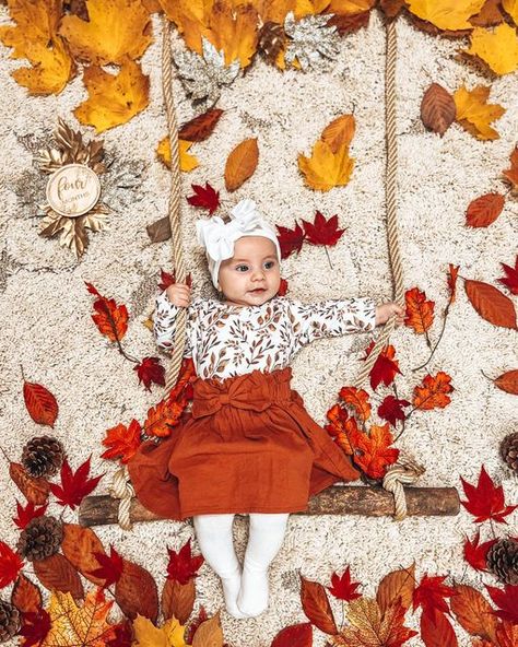 Fall 6 Months Photoshoot, November Month Baby Photos, 3 Month Old Fall Pictures, Thanks Giving Baby Photos, 3 Month Old Fall Photoshoot, Fall Photoshoot Babygirl, Autumn Photos Ideas, October 2 Month Baby Pictures, Baby November Photoshoot