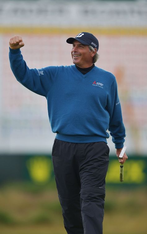 Fred Couples digs deep in the GOLF Magazine interview Fred Couples, Presidents Cup, Pro Golfers, Golf Magazine, Phil Mickelson, Magazine Interview, Ryder Cup, Staring At You, Tiger Woods