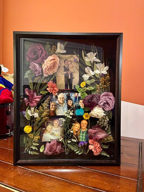 Excited to share the latest addition to my #etsy shop: Custom wedding flower preserved,Custom funeral flower frame,Custom bride maid flowers preservation,Custom flower preservation,shadow box https://etsy.me/3DT5sMG #custombouquetpreservation #customflowerframe Flower Drying, Shadow Box Memory, Pressed Flowers Diy, Dried Flowers Diy, Resin Candle, Flowers Bride, Flower Picture Frames, Dried Roses, Flower Shadow