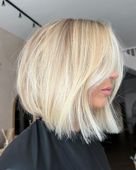 Bright Blonde Bob, Bleach Blonde Bob, Graduated Haircut, Chin Length, Asian Short Hair, Hair 2024, Bright Blonde, Blonde Hair Looks, Curly Hair With Bangs