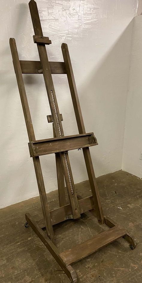 For Sale on 1stDibs - Artist's studio easel with adjustable tray and casters with 90' height to hold large canvases. Consider converting this to a large screen television (TV) Townhome Ideas, Studio Easel, Artist Easel, Tv Display, Ladder Bookcase, Pink Champagne, Architectural Elements, Display Stand, Ladder Decor